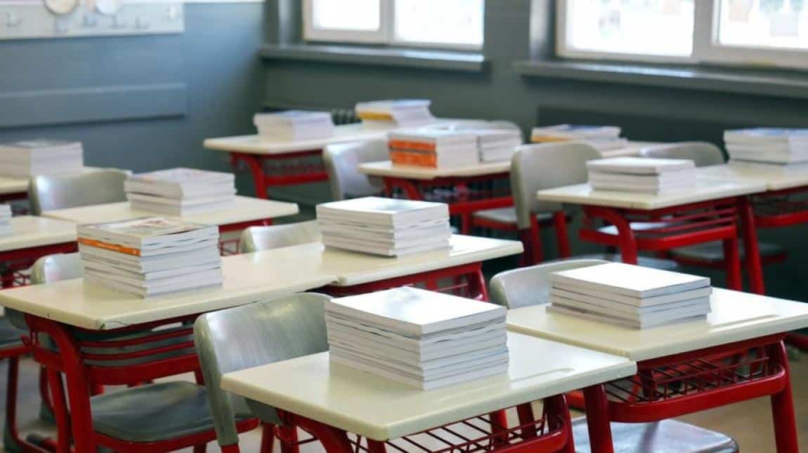 LGS Sınav Sorularının Temel Kaynağı: Ücretsiz Dağıtılan Ders Kitapları 